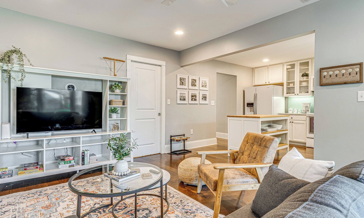 Fountain Square Cottage | Indianapolis Getaway w/Deck & Fire Pit!