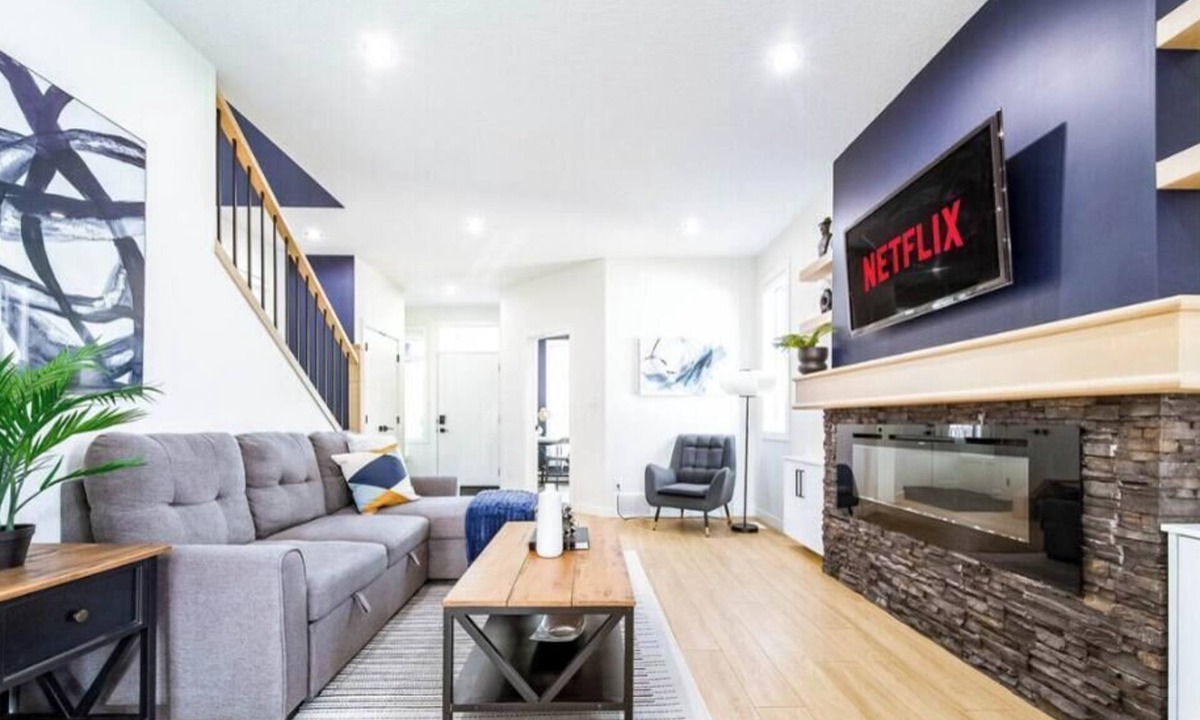 Jasper Place House | Jasper Retreat - AC - Patio - BBQ & Firepit - Near DT/WEM