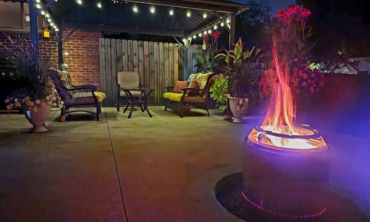 Reynolds Corners House | July specials renovated, spacious, loaded, firepit