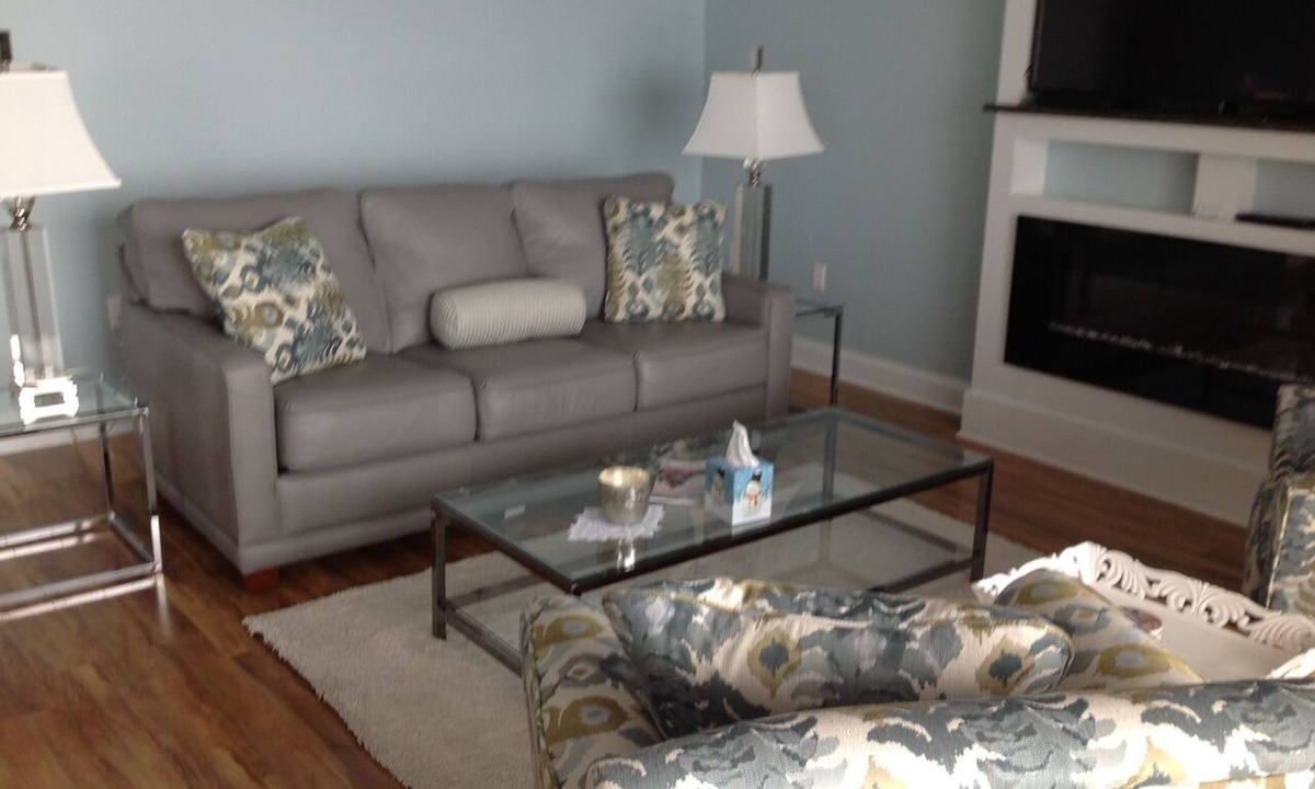 Geneva-on-the-Lake Condo | LAKEFRONT CONDO #309 2BR/2BA-sleeps 4-private balcony/beach and wine tours!