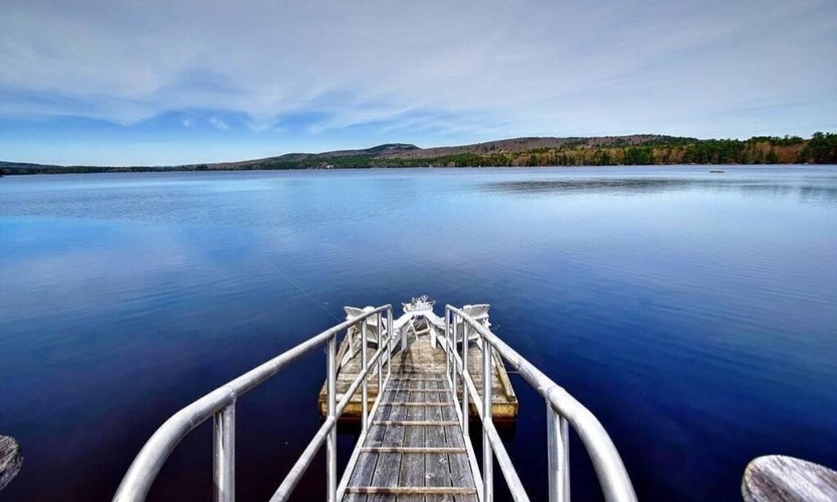 Orland House | Lakefront Cottage with AC Near Bar Harbor on 8 acres