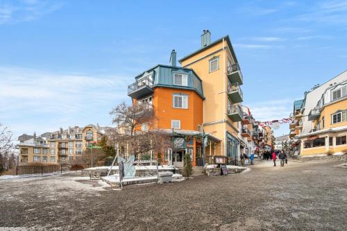 Mont-Tremblant Pedestrian Village Apartment | Le Johannsen by Rendez-Vous Mont-Tremblant