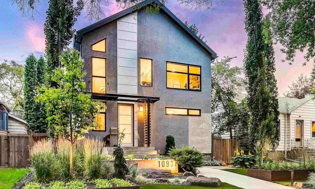 Southwest Edmonton Apartment | Lux Suite UofA: Sep Entrance | Walk to Whyte Ave