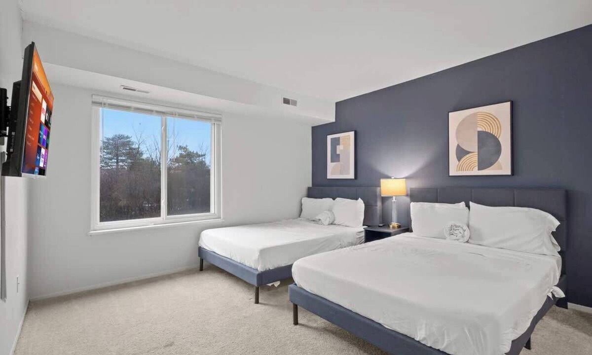 Bryant Pattengill West Apartment | Luxury 2BD | DT Ann Arbor | 3 Beds | Free Parking