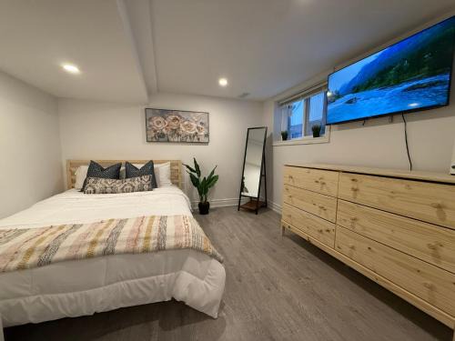 Bickford Park Apartment | Modern 2BR in the Heart of Little Italy