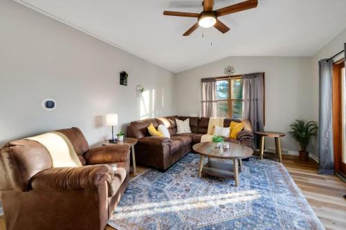 Canal Fulton House | Natures Retreat Renovated with Quiet Pond Views