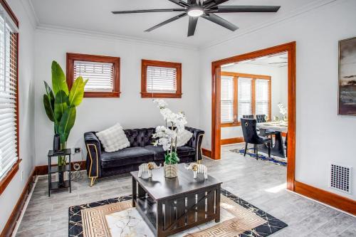 Rochester Apartment | New 3 bedroom Home by, UofR, RIT, Strong, Airport