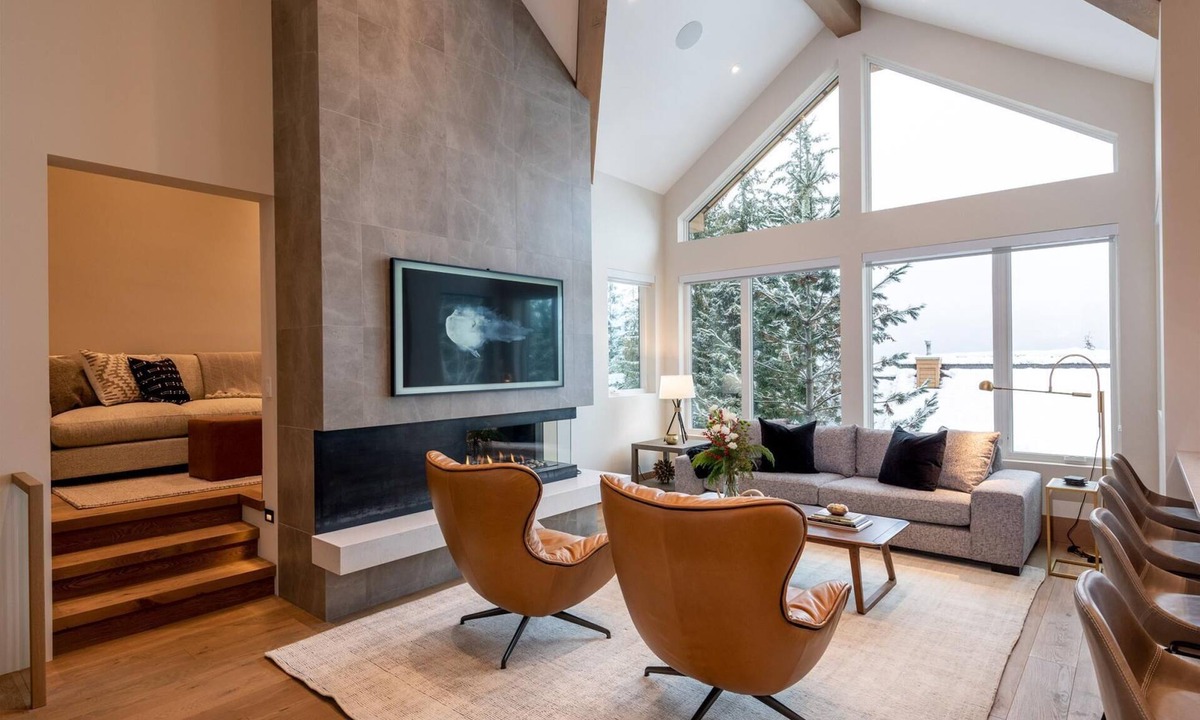 Whistler Village Ski Chalet | Northern Lights 32 | Ski-in/out Luxury Townhome, Hot Tub,