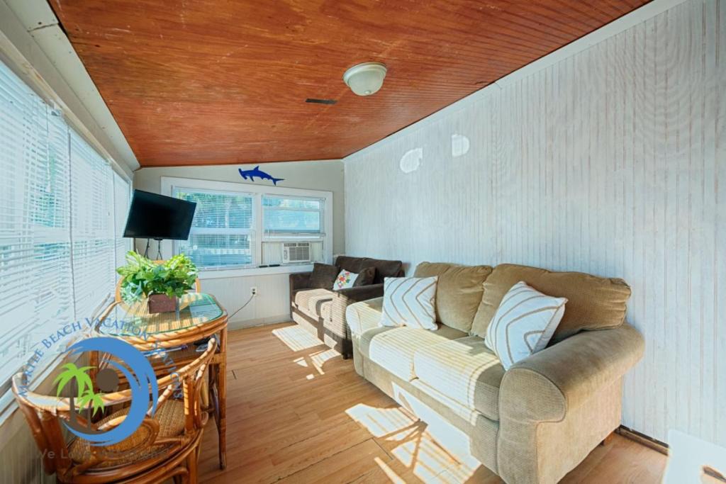 Ocean Drive House | Oceanfront Ocean Drive Cottage
