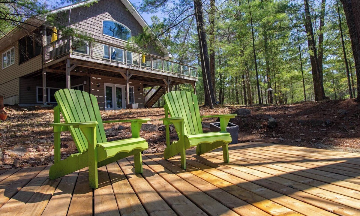 Havelock-Belmont-Methuen Cottage | Peninsula Point - Five Bedroom Cottage, Sleeps 12