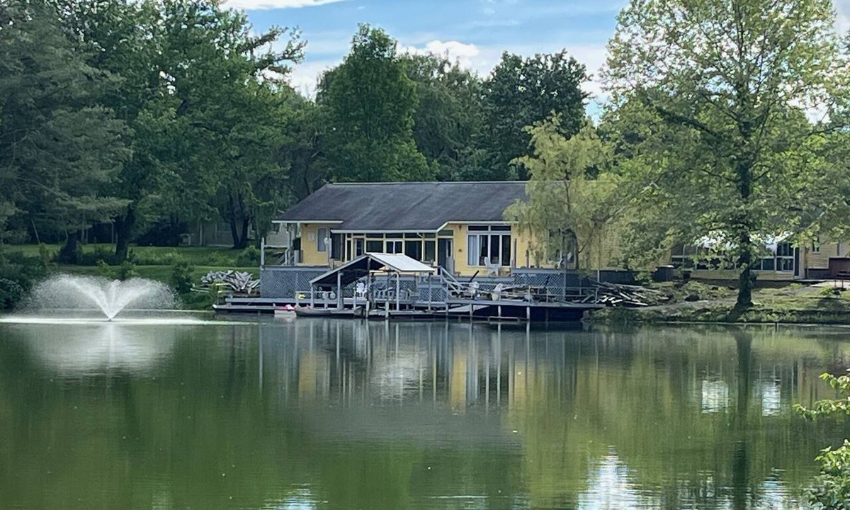 Albany Cottage | Pine Lake Retreat on secluded 20 acre nature preserve