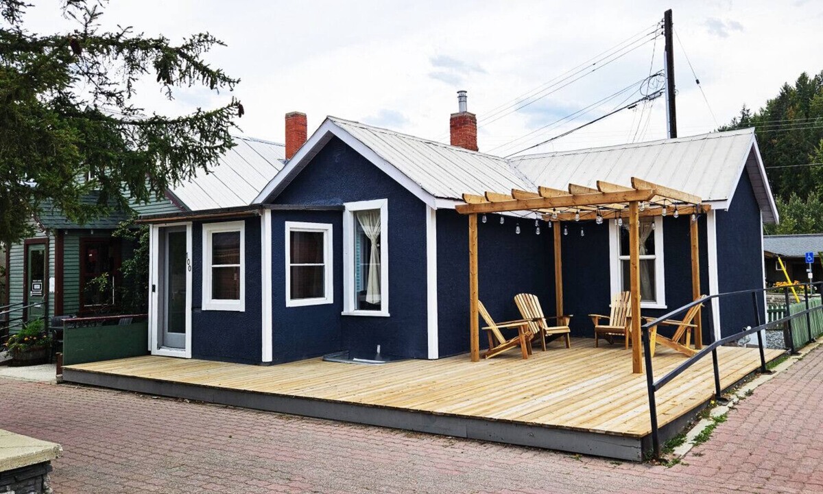 East Kootenay House | Platzl Pad in Downtown Kimberley