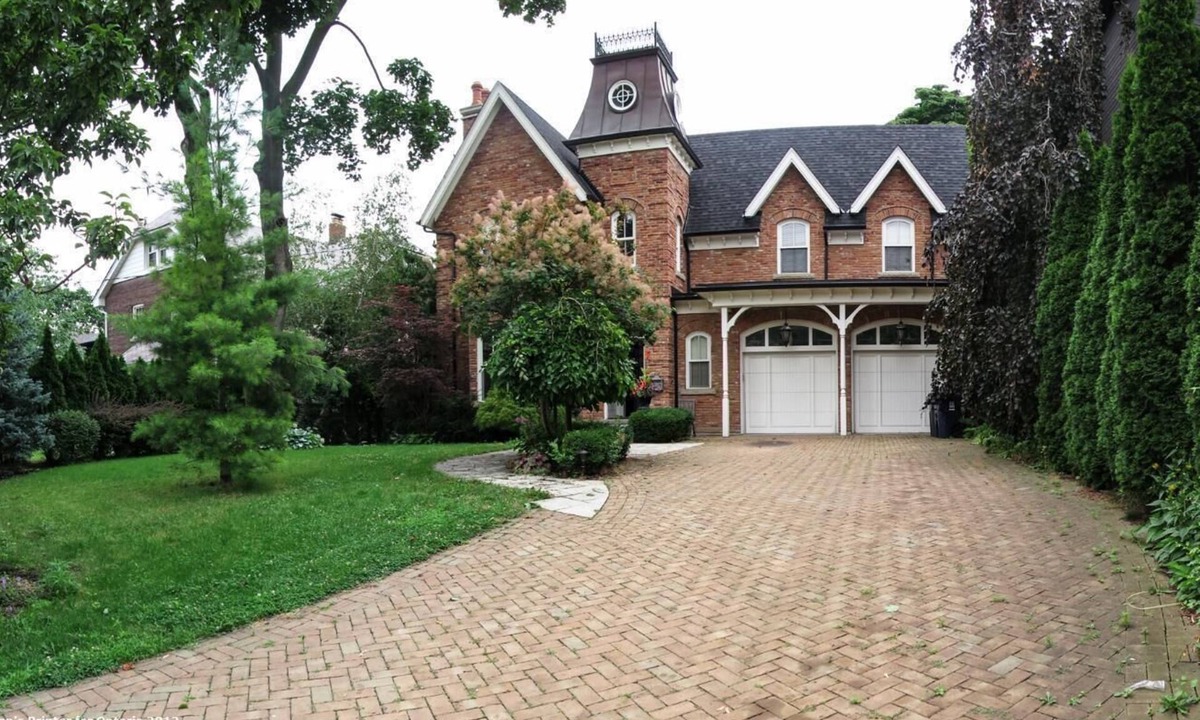 Playter Estates House | Private Oasis Estate on the Danforth