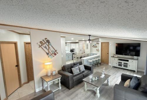 Put-in-Bay House | Put-in-Bay Island Club #102