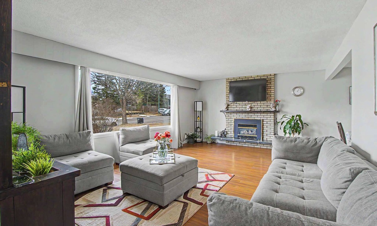 Prince George House | Quiet & Cozy Retreat, Near Downtown Prince George