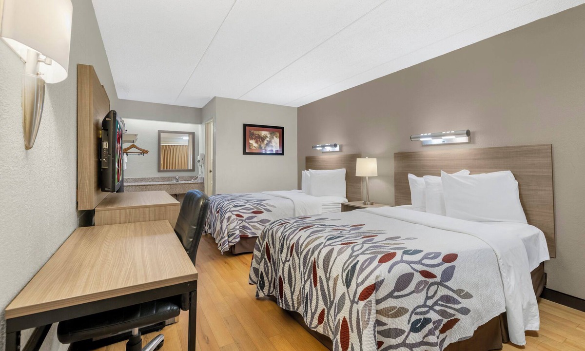 Bowmansville Hotel | Red Roof Inn Buffalo - Niagara Airport