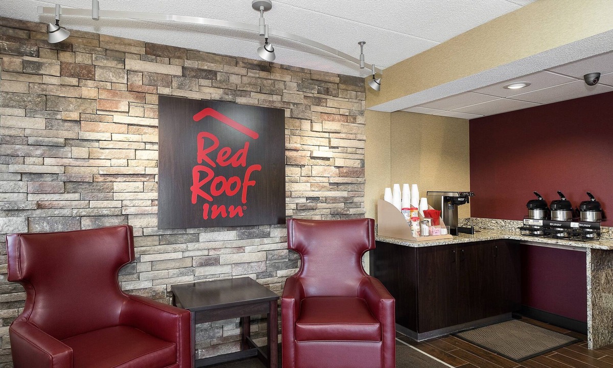 Maumee Hotel | Red Roof Inn Toledo - Maumee