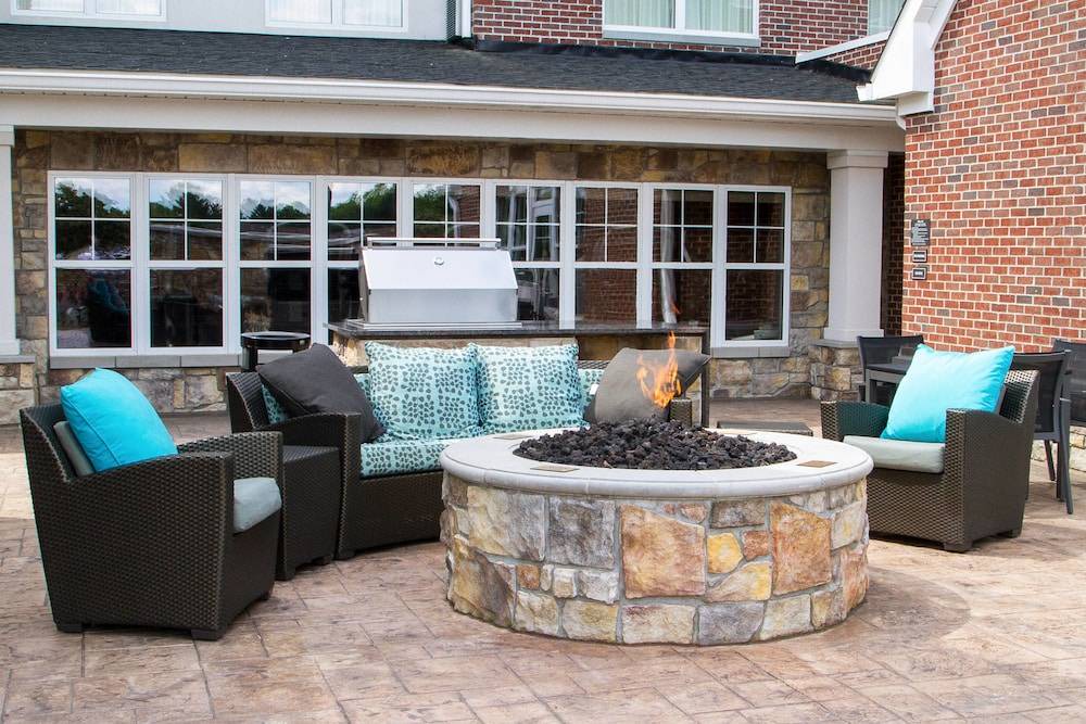 Fairlawn Hotel | Residence Inn by Marriott Akron Fairlawn