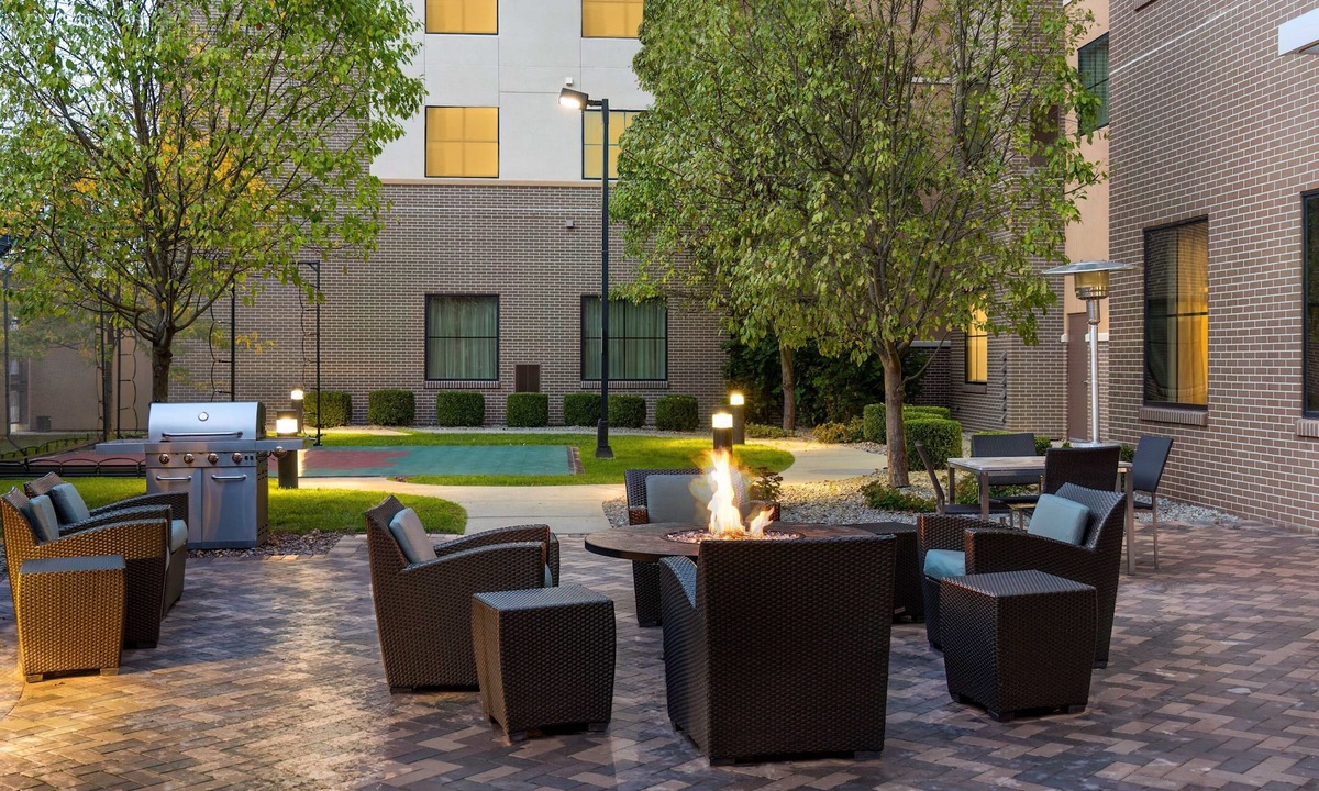 Niles Hotel | Residence Inn Youngstown Warren/Niles