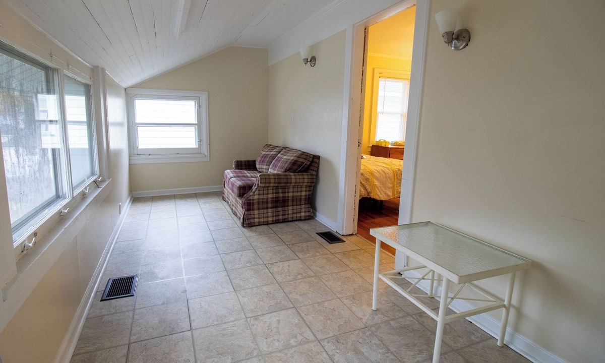 Rochester House | Rochester Roxborough 4BR Extended Stay Plus Open Loft