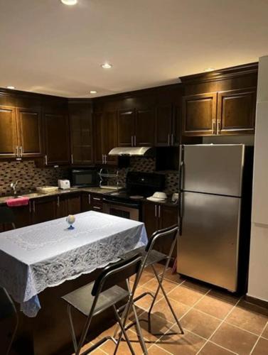 Verdun Bed & Breakfast | Self-service small breakfast private Room 1