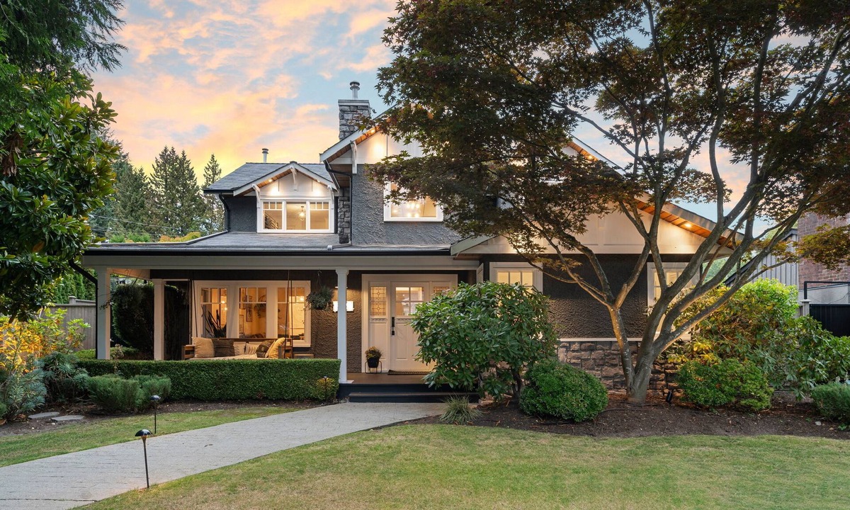 Pemberton Heights House | SOWDEN HOUSE - Amazing & unique home located less than 20 minutes to down town.