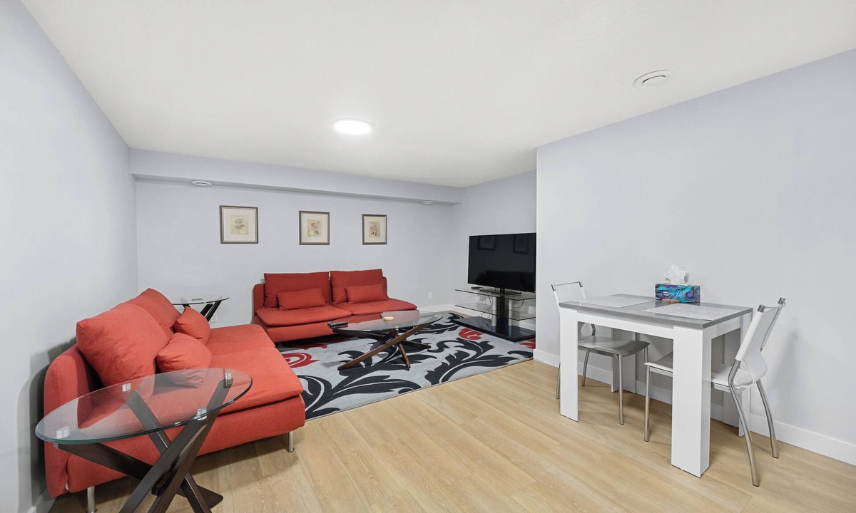 Montgomery House | Spacious basement 2 bedroom suite with private kitchenette and bathroom
