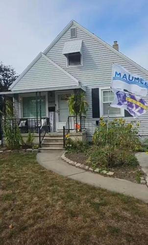 Maumee House | Spacious Family Retreat with ADA Ramp and ADA bathroom