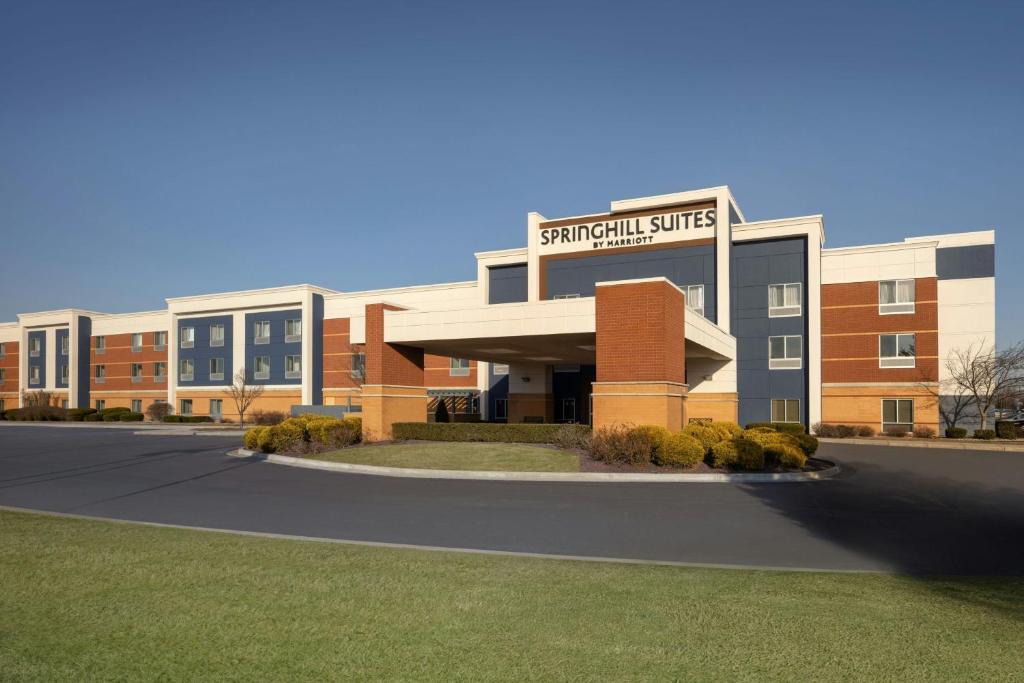 Midland Hotel | SpringHill Suites Midland