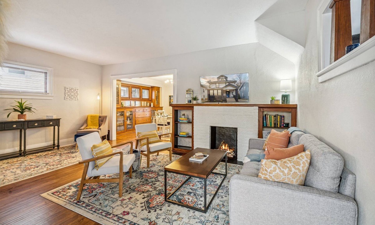 Ottawa House | Stunning historic 3br across from Toledo Hospital!