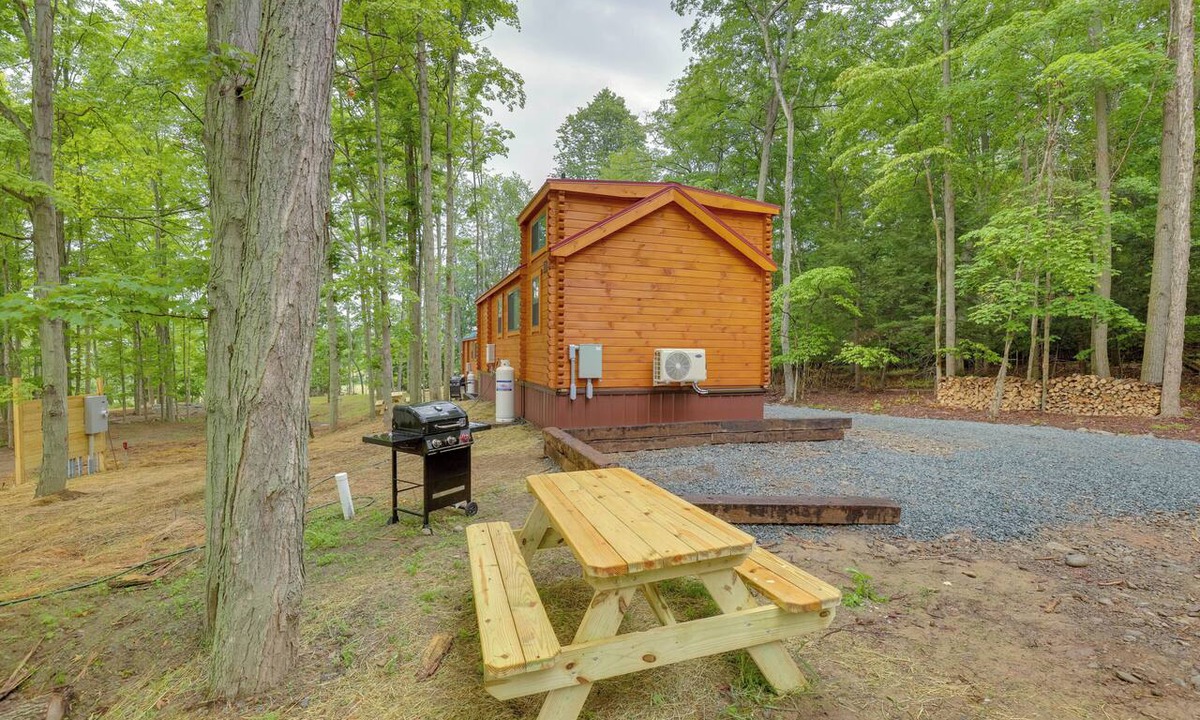 Cowanesque Cabin | Stunning Views! 3-Cabin Retreat on 400-Acre Farm