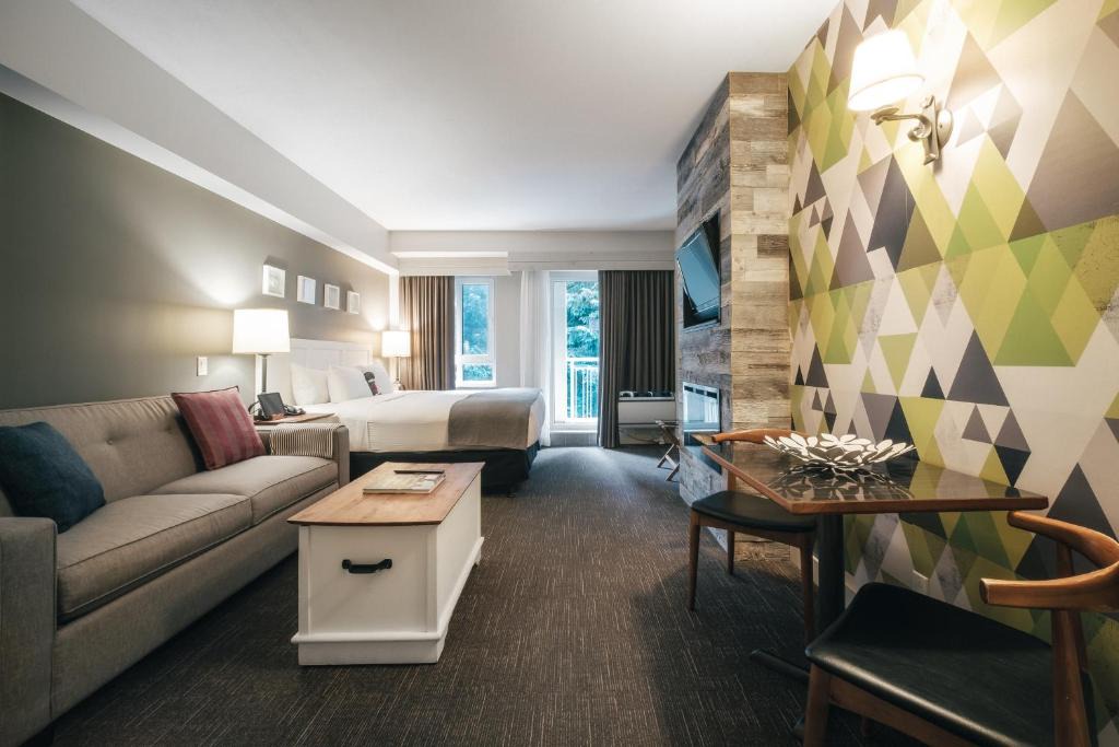 Village North Hotel | Summit Lodge Boutique Hotel by Paradox