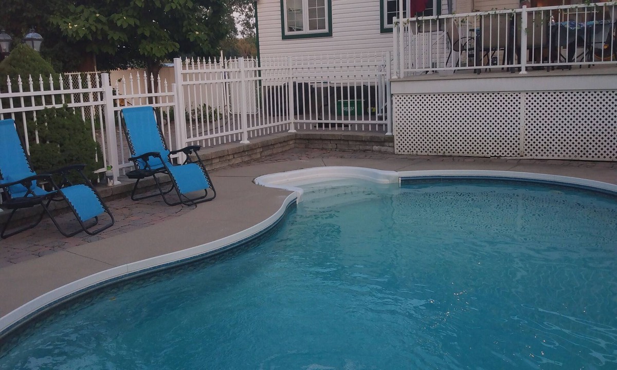 Downtown Gatineau House | t Attractive house perfectly located at crossing river, 10 min to Ottawa!