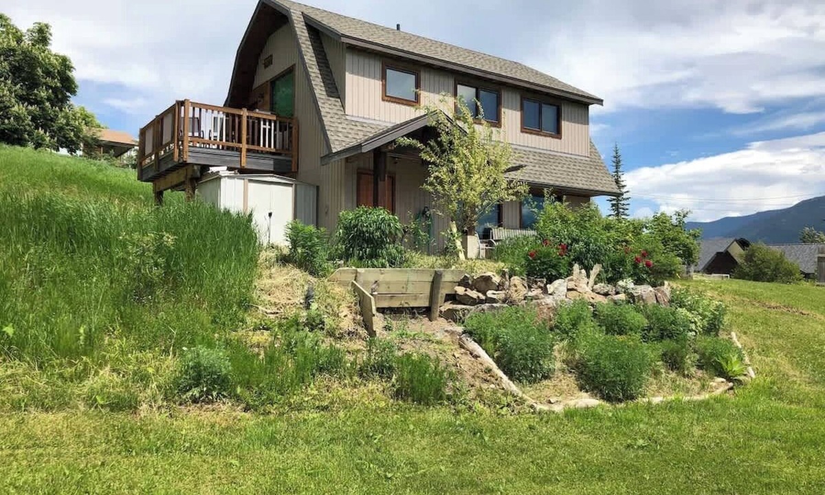 Fernie House | The Barn