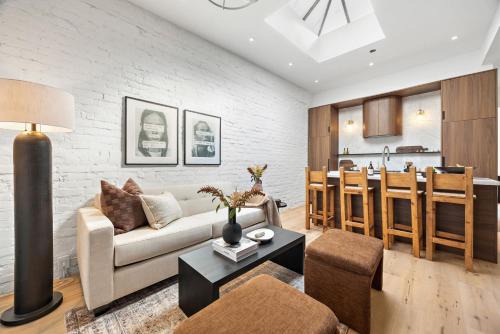 Beaconsfield Village Hotel | The Brick Hotel - The Loft