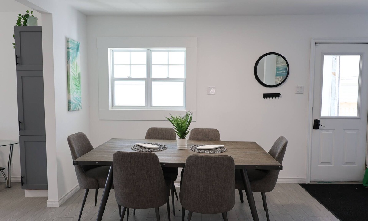 Timiskaming District House | The Carter House - Monthly Stays