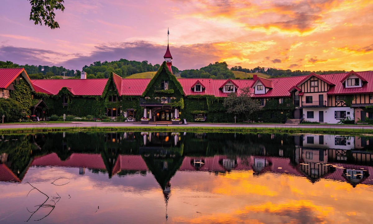 Harbor Springs Resort | The Highlands at Harbor Springs