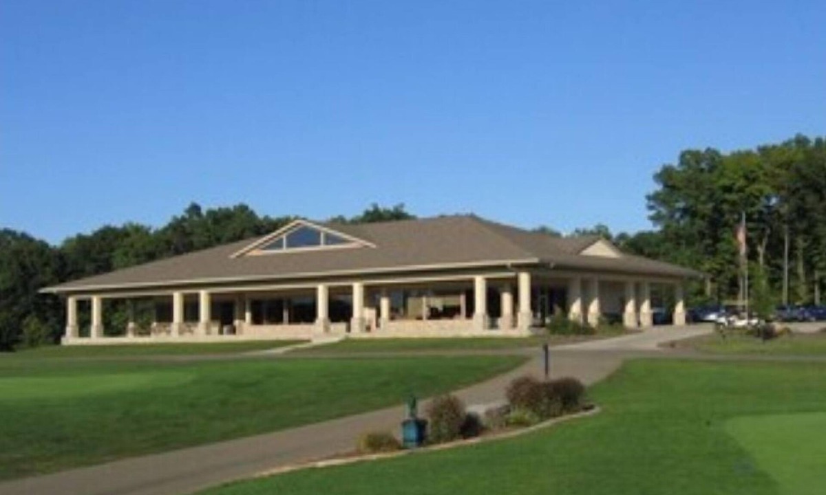 Apple Valley Condo | The Pines of Apple Valley. 31 Beautiful Vacation Cabins.