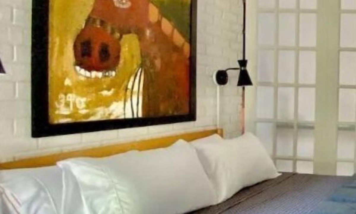 Athens Apartment | TOADHAUS Modern Private Studio near UGA & Downtown Athens quiet safe residential