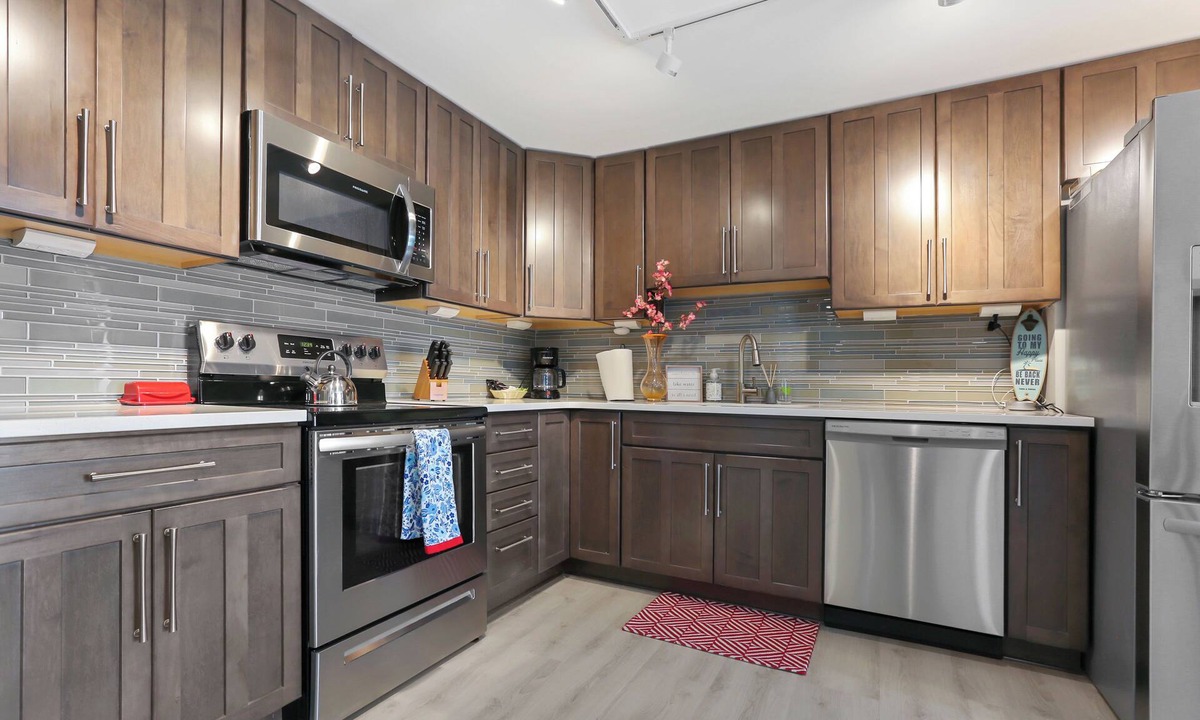Holcomb Condo | Top Floor Canandaigua Lake Condo With Water Stunning Views