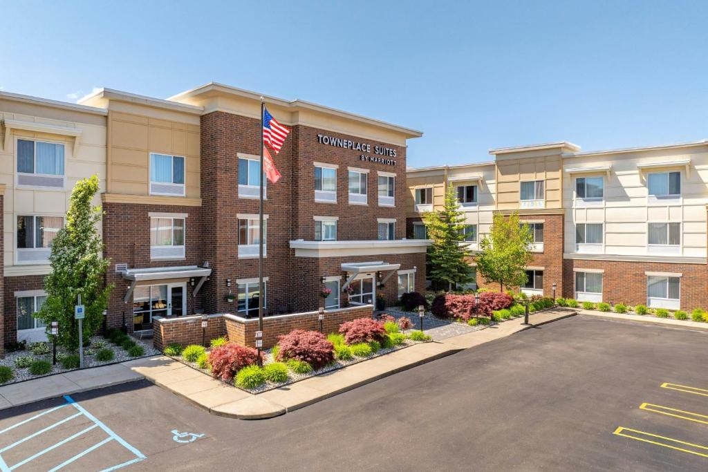 Auburn Hills Hotel | TownePlace by Marriott Suites Detroit Auburn Hills