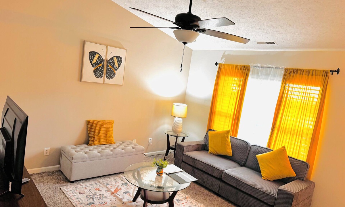 Cartersburg House | Tranquil 2-bedroom house with AC in welcoming Indianapolis