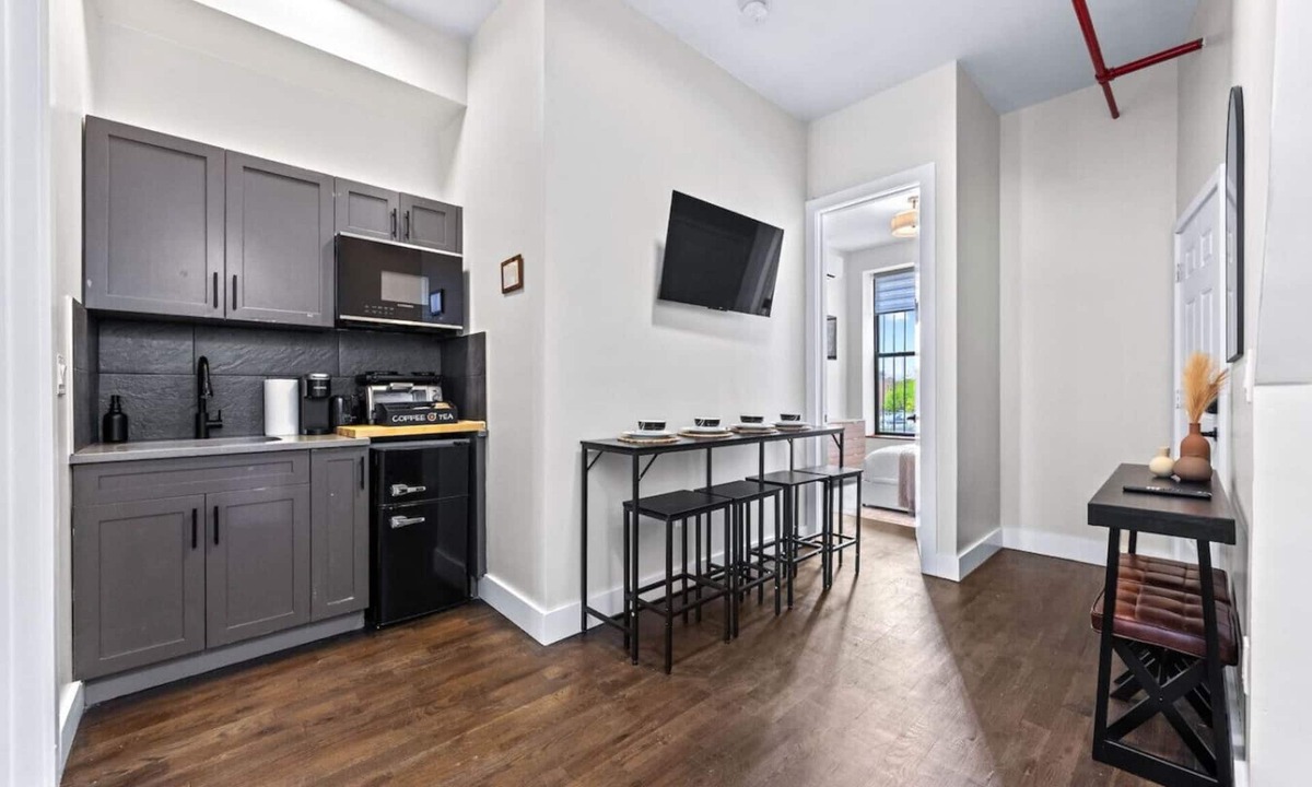 Bedford-Stuyvesant Apartment | Unique NYC Stay | 3BR 3 Bathrooms + Patio