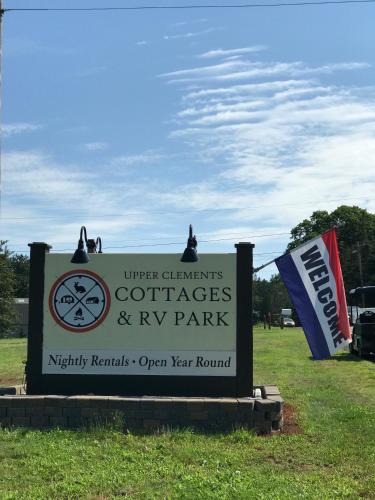 Annapolis Royal Cabin | Upper Clements Cottages & RV Park