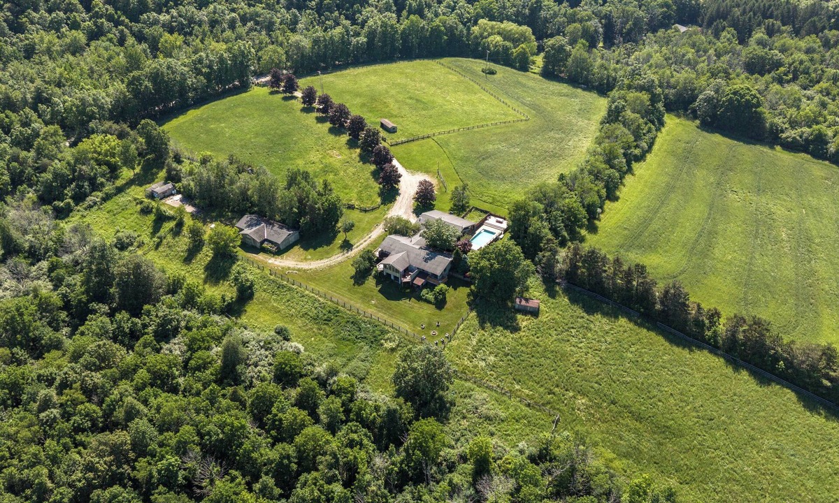 Naples House | Valley View | Poolside Retreat | Hot Tub/Game Room