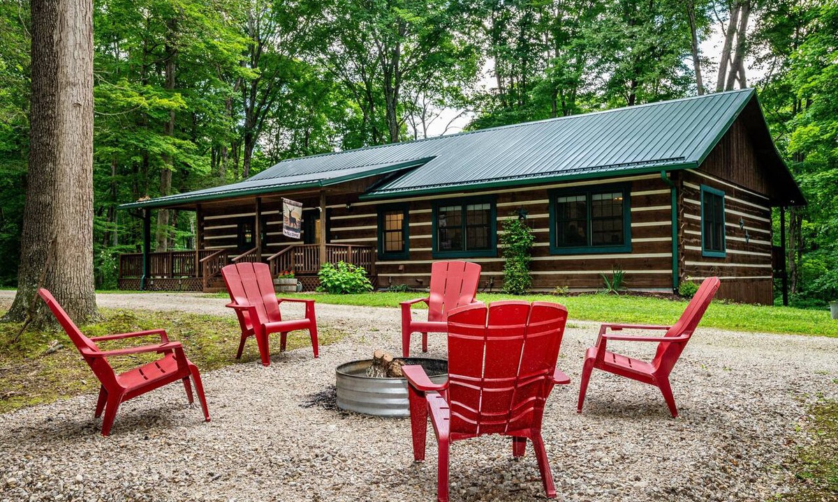 Gnaw Bone Cabin | Velvet Forest 3BR on 5 Wooded Acres