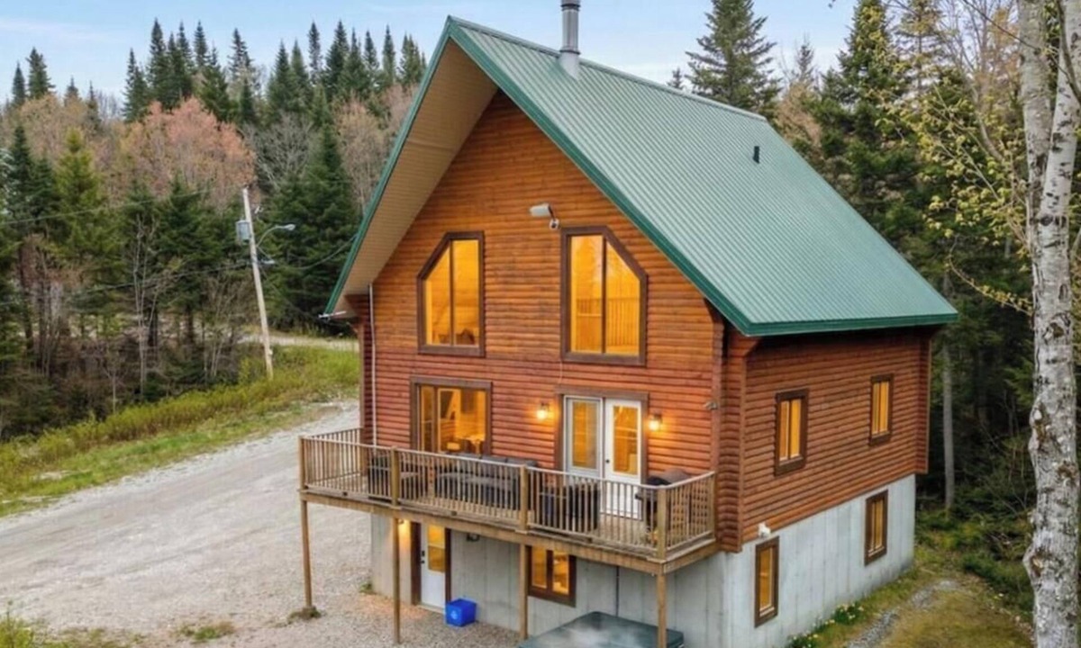 Saint-Paul-de-Montminy Ski Chalet | Vue incroyable et Spa | Domaine Appalaches 70
