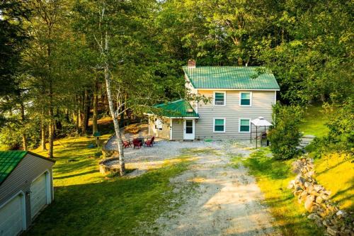 Bucksport House | Water's Edge