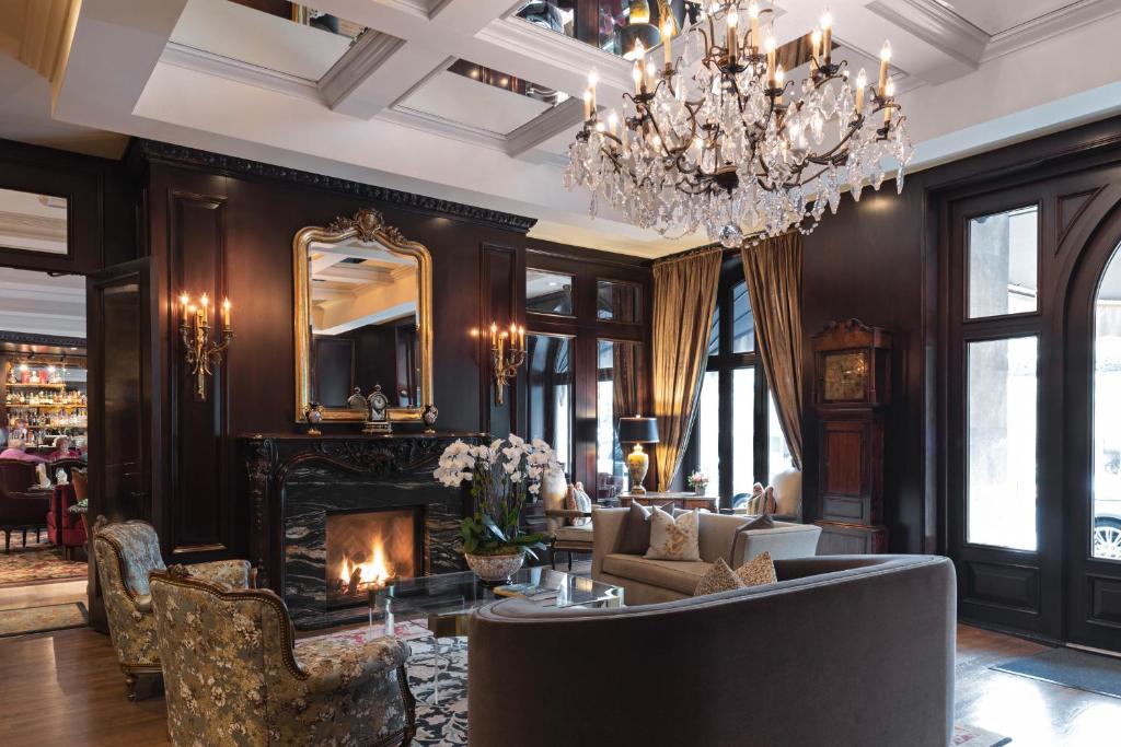 Downtown Vancouver Hotel | Wedgewood Hotel & Spa - Relais & Chateaux