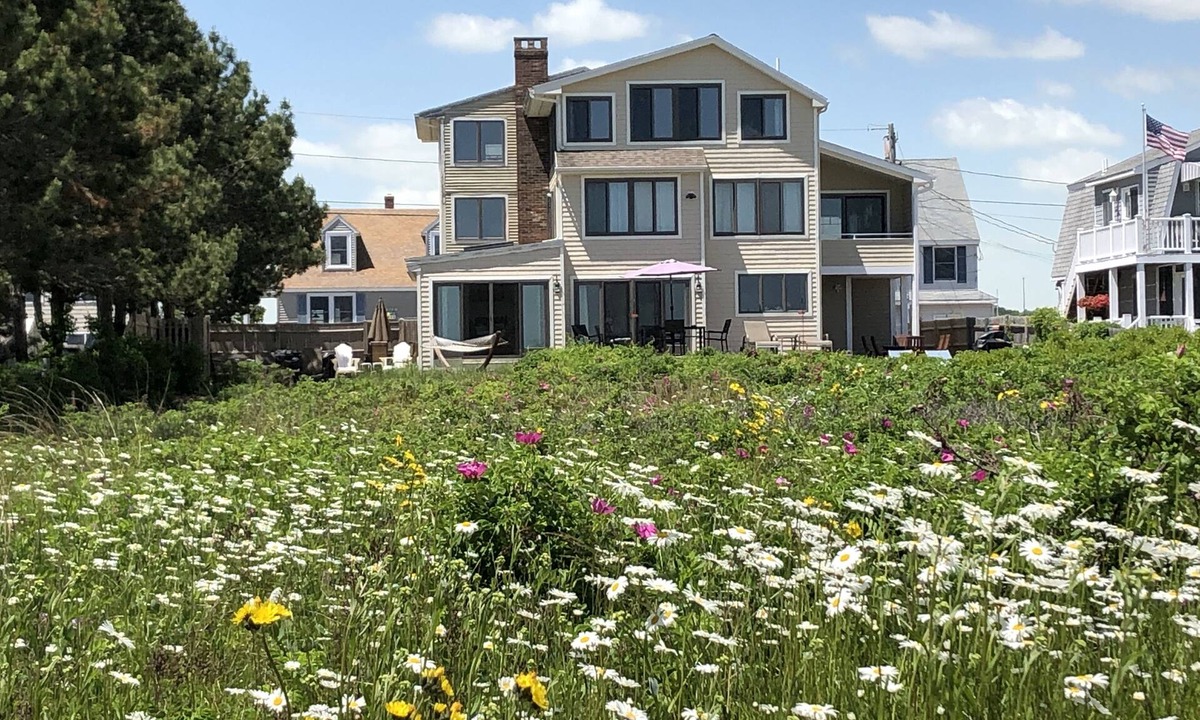 Wells Beach House | WELLS BEACH FRONT - Direct Beach Access, ocean views
